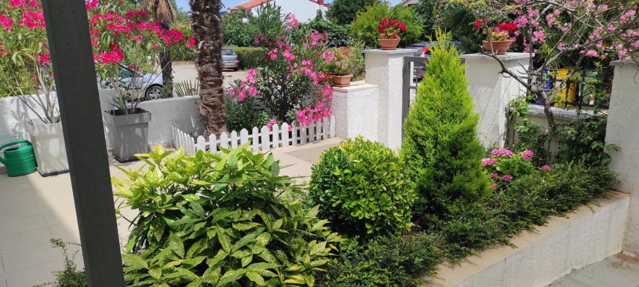 Apartman Eli Rovinj Buitenkant foto