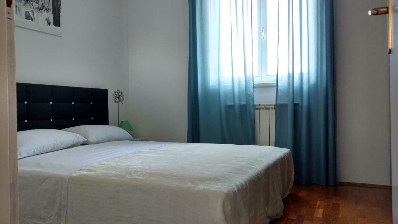 Apartman Eli Rovinj Buitenkant foto