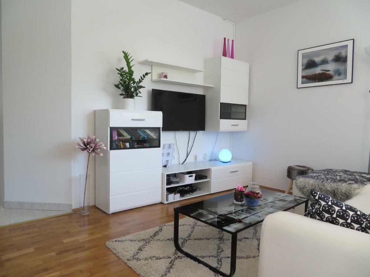 Apartman Eli Rovinj Buitenkant foto
